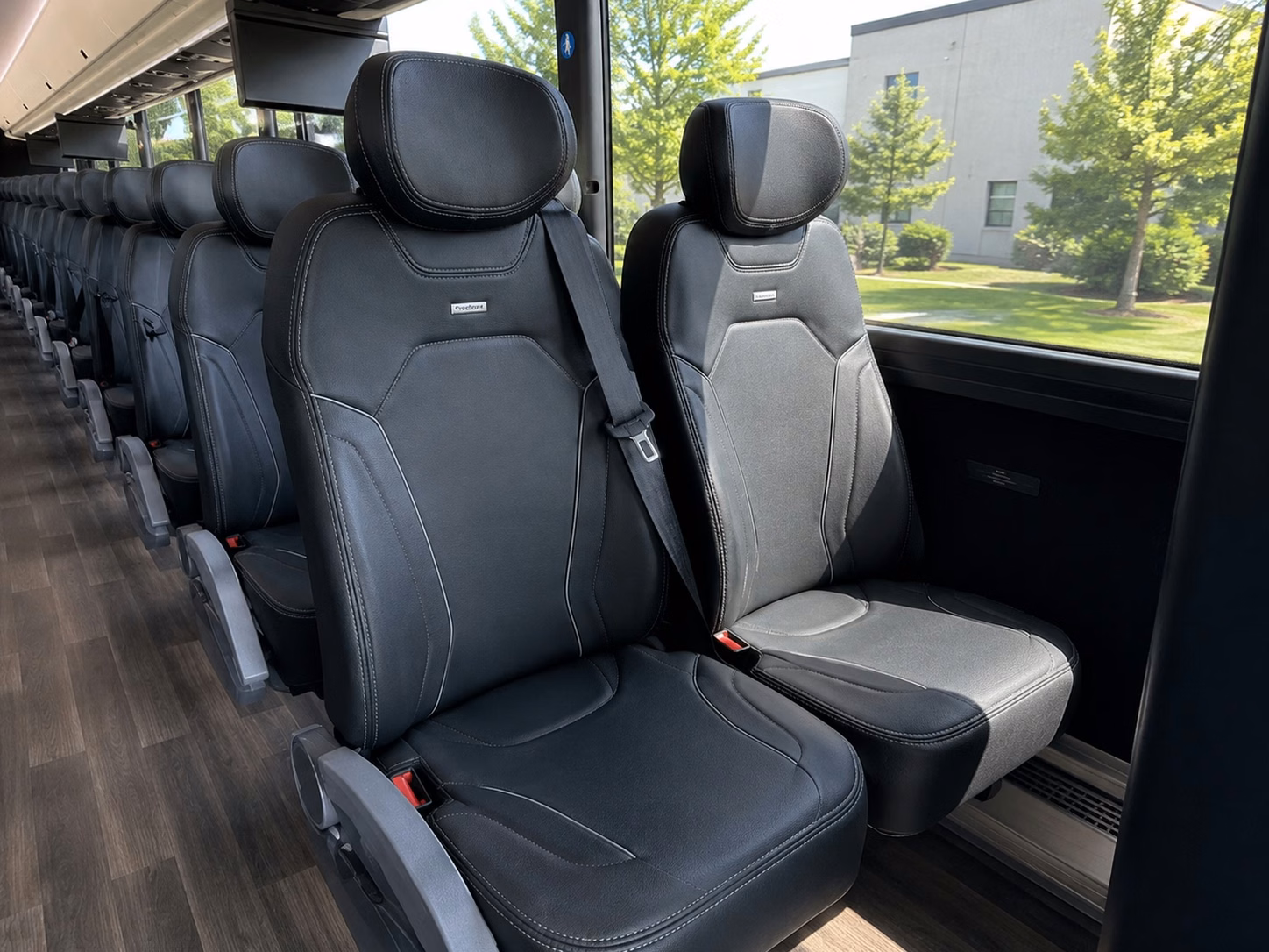airport transfers and out of town guest shuttles for coral springs weddings
