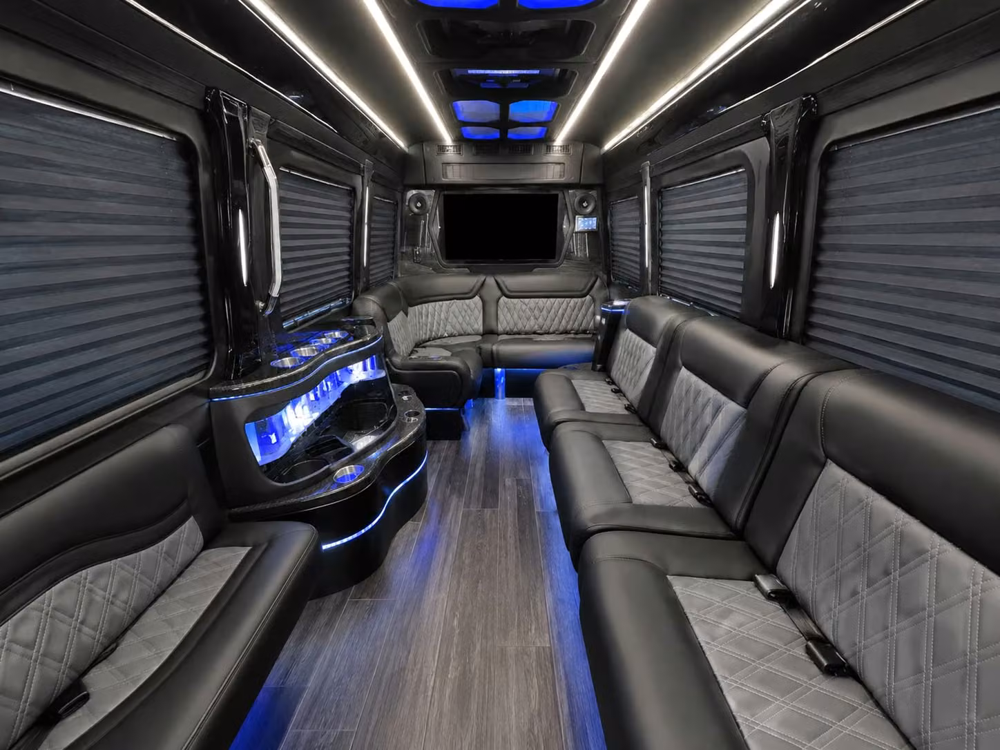 team building event transportation and corporate outing shuttles in coral springs
